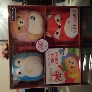 Aldi exclusive Squishmallows Book Gift Set